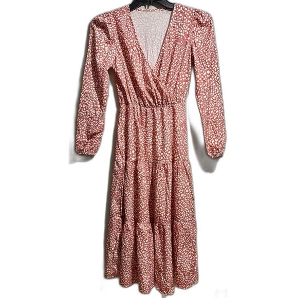 Dresses & Skirts - Woman’s Dress. Size: Small. Peach and White Polka Dot (91)